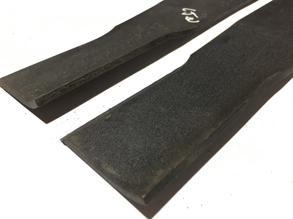 Toro 27-0990 Blade 18" [ LOT of 2 ] NOS
