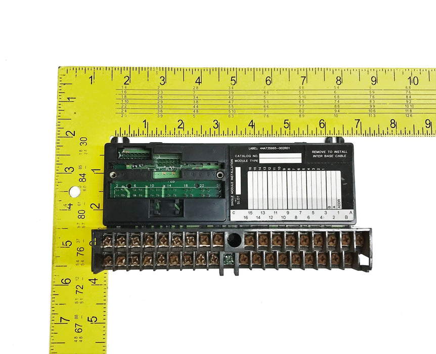 GE/Fanuc Unloaded In/Out Barrier Style Terminal Base IC670CHS001E [Lot of 2]