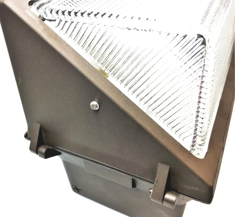 Simkar Wall Mount Fluorescent Lamp WSL0825-M NOS