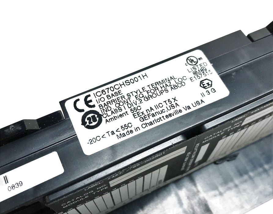 GE/Fanuc In/Out Barrier Style Terminal Base IC670CHS001H NOS