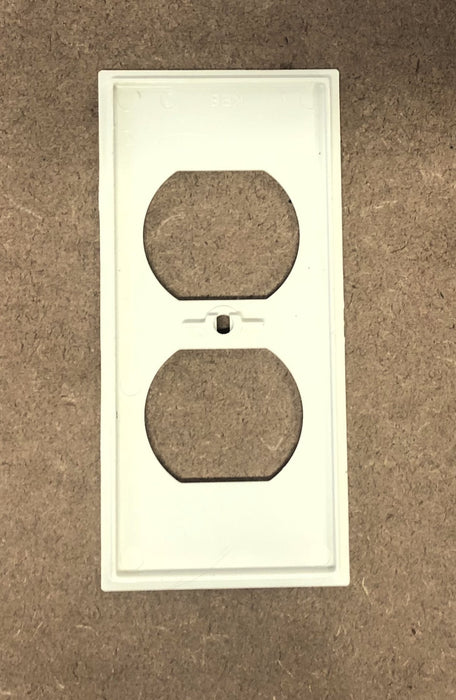 Hubbell PolyTrak Nonmetal 1 Gang Duplex Face Plate Receptacle KP8 [Lot of 4] NOS