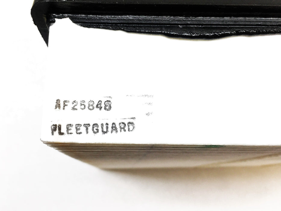 Fleetguard Air Filter Cartridge For GM AF25848 [Lot of 2] NOS