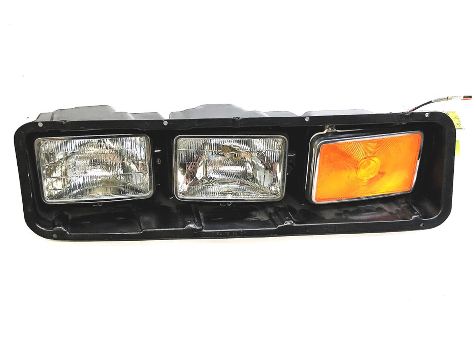 MCI Left Hand 3-Lamp Turn Signal/Head Lamp Assembly 919165 NOS