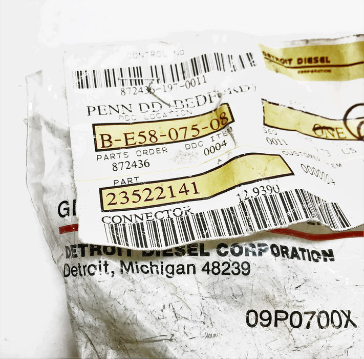 Detroit Diesel OEM Pipe Connector 23522141 [Lot of 2] NOS