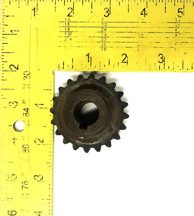 Unbranded 20 Tooth 1.18X2.12 Inch OD 0.58 Inch Bore Gear 200057 NOS