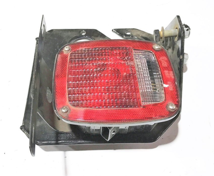 Grote Tail Light Assembly w/ Bracket 06-41414-002