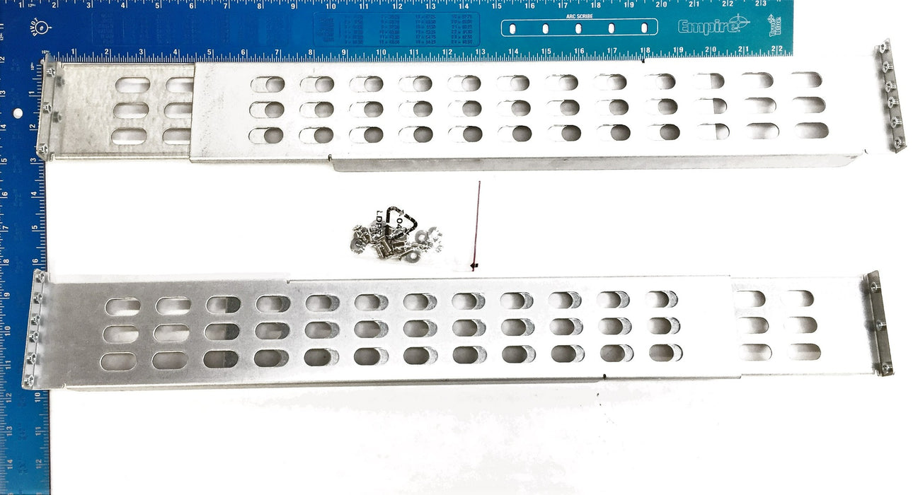 APC Rail Kit 990-7034G NOS