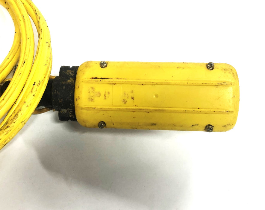 Telemecanique Untested Pushbutton Station With 10 Foot Cable XAC-A02/XAC-A03USED