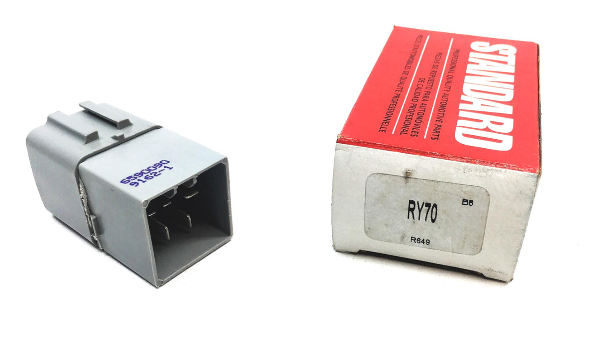 Standard Temperature Control Relay RY70 NOS