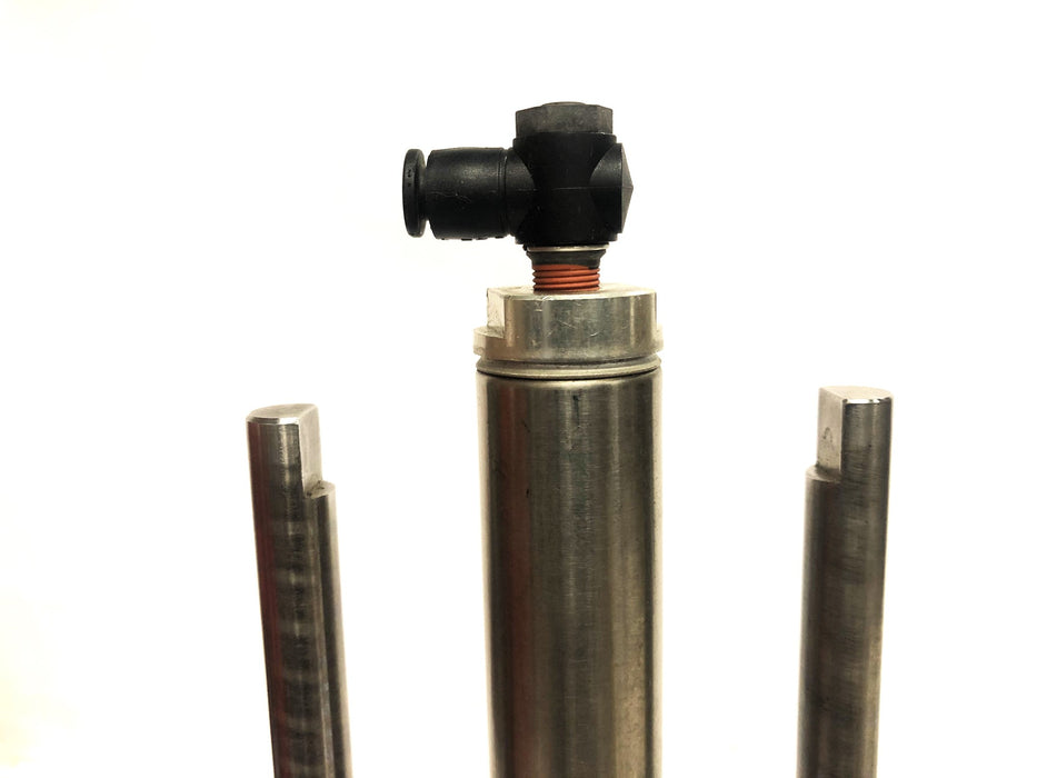 SMC 250PSI 1.70MPa Mounted Pneumatic Cylinder NCDMB106-0700-B53S USED