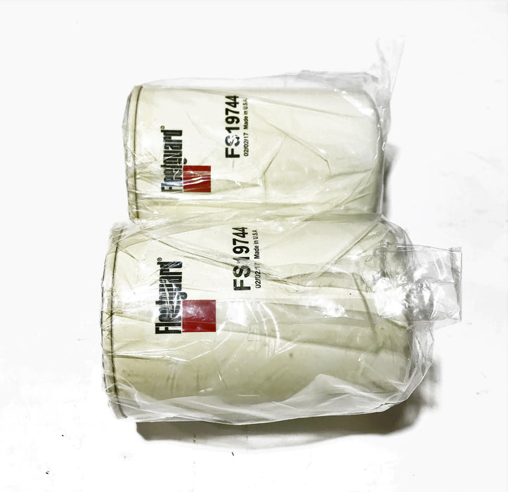 Fleetguard Fuel Filter/Water Separator FS19744  [Lot of 2] NOS