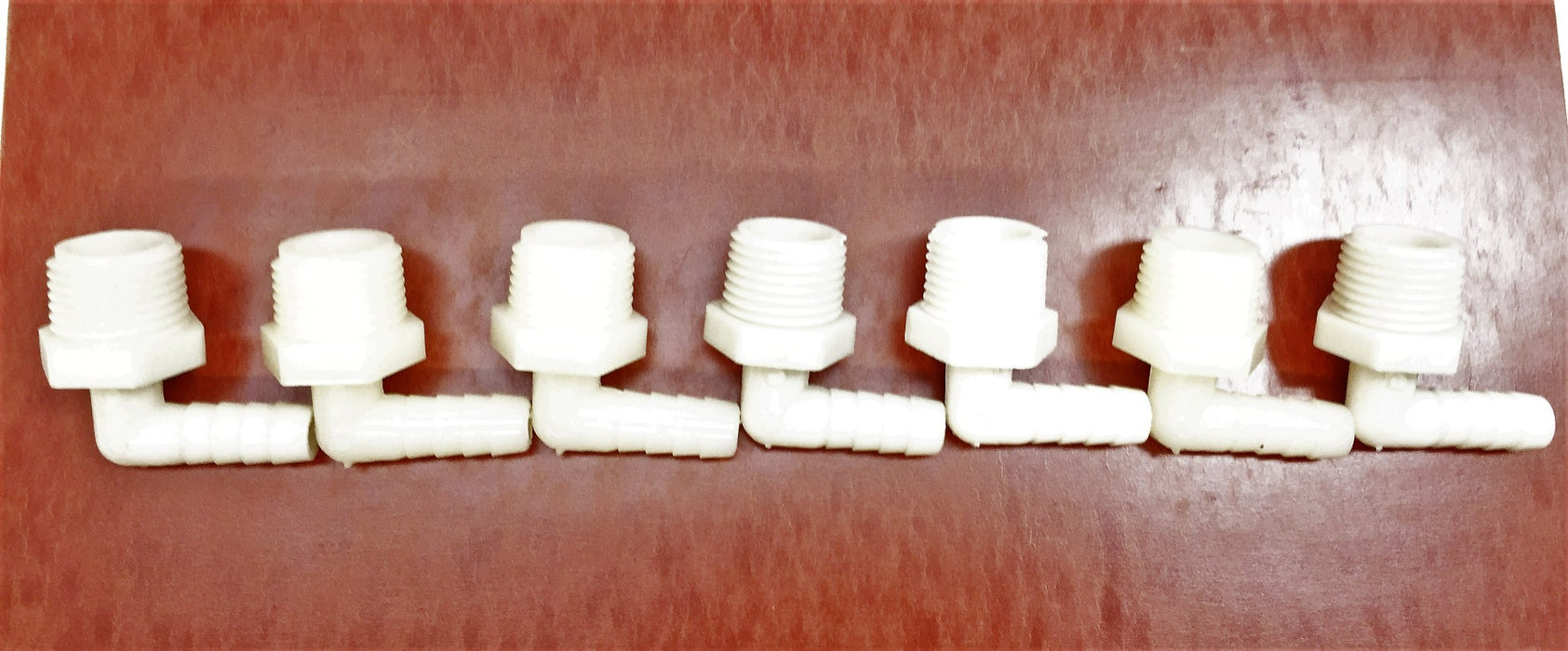 Unbranded 1/2" Male Threaded Barbed Elbow [Lot of 7] NOS
