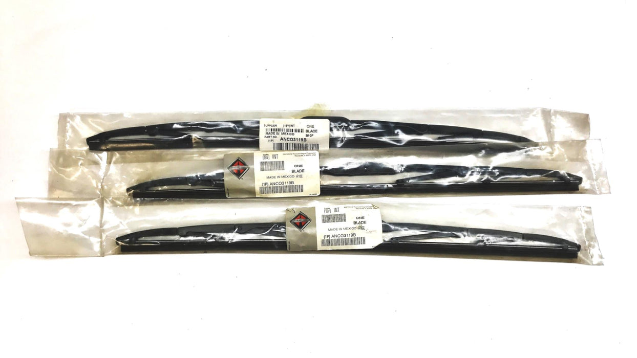 International Navistar 19" Wiper Blade AVCO3119B [Lot of 3] NOS
