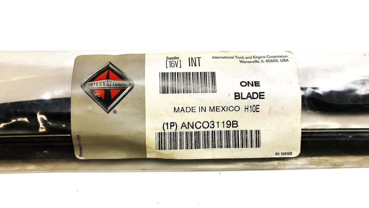 International Navistar 19" Wiper Blade AVCO3119B [Lot of 3] NOS
