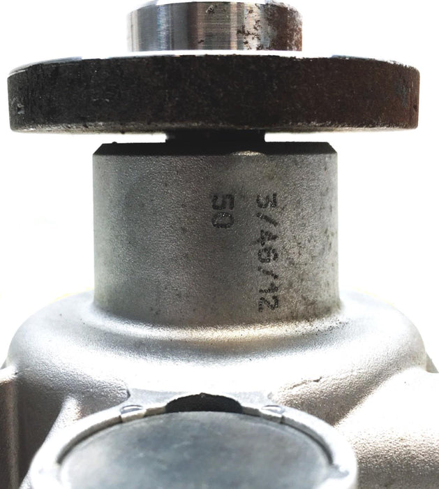 Volvo Replacement Coolant Pump 9022085821 NOS