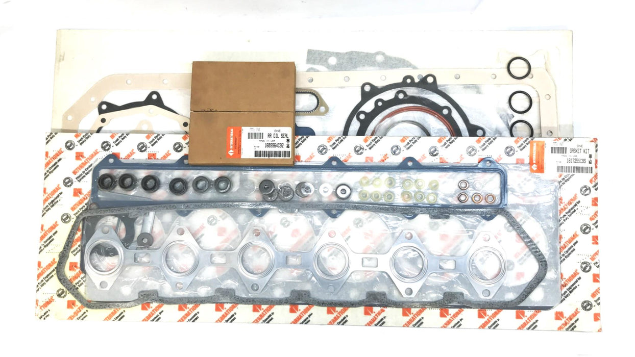 International Overhaul Gasket Set 1817256C98 NOS