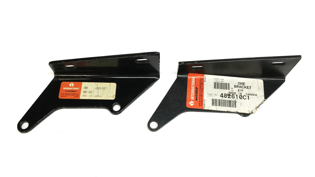 International Exhaust Pipe Bracket 482610C1 [Lot of 2] NOS