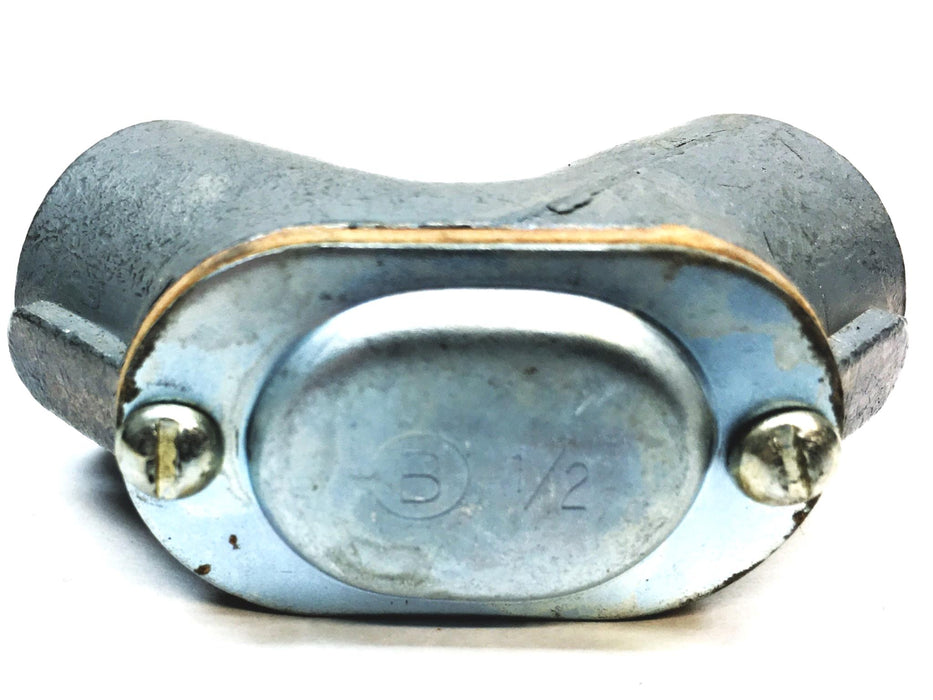 Unbranded 1/2 Inch Conduit Connector Pulling Elbow B [Lot of 3] NOS