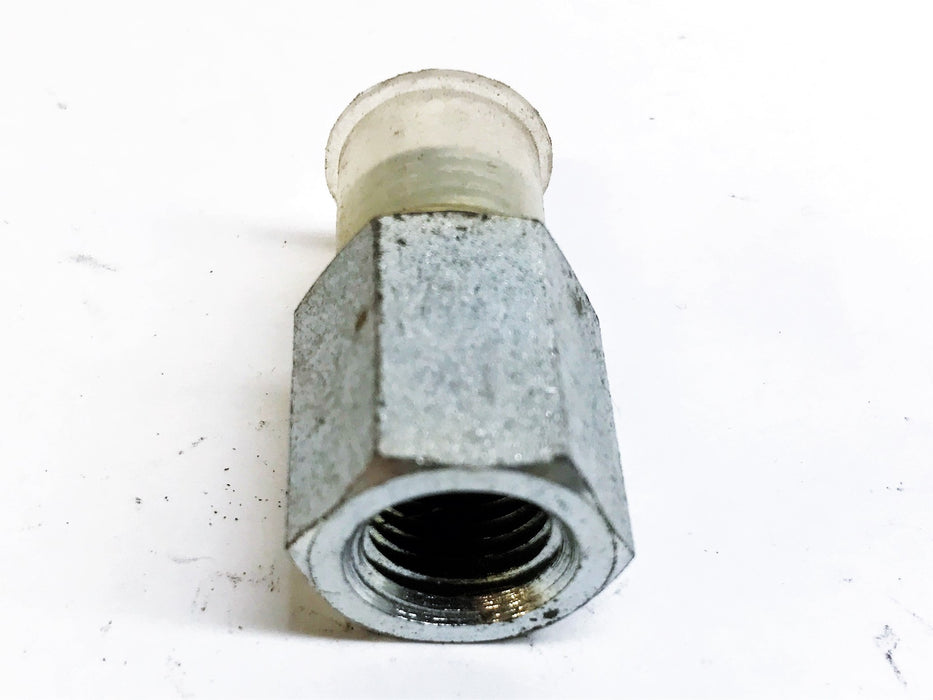 Eaton 1/4" Female to 3/8" Male Steel Pipe Adapter C3269X6X4 [Lot of 7] NOS