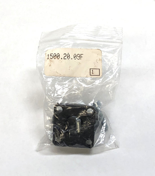 Pneumax Rear Female Clevis With Pin & Snap Ring Cylinder Bracket 1500.20.09F NOS