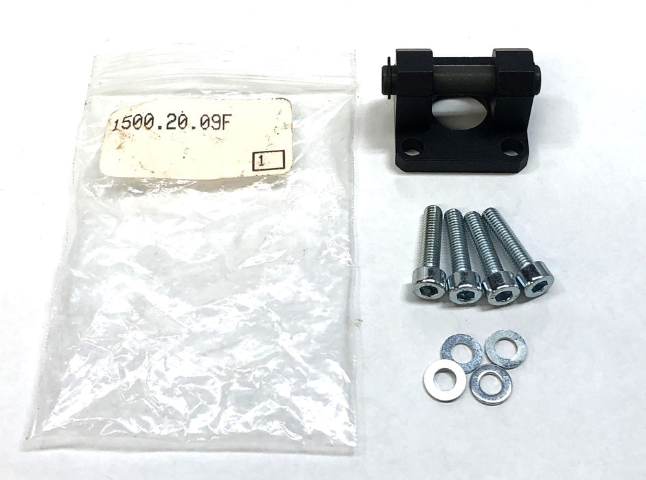 Pneumax Rear Female Clevis With Pin & Snap Ring Cylinder Bracket 1500.20.09F NOS