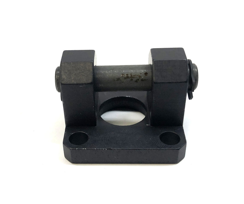 Pneumax Rear Female Clevis With Pin & Snap Ring Cylinder Bracket 1500.20.09F NOS