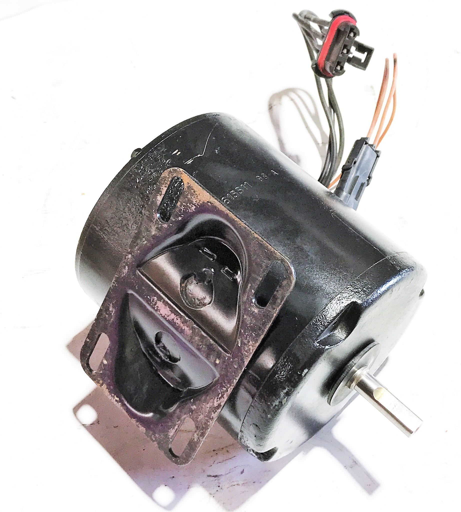 Thermo King Single Shaft Brushless Condenser Fan Motor 2C25656G01 (104 –  governmenttransitsurplus.com