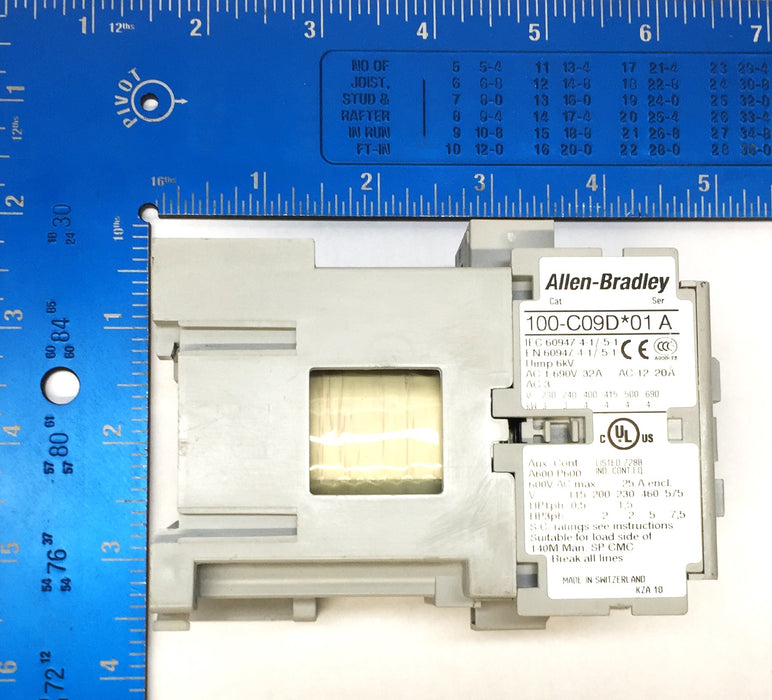 Allen-Bradley Contactor 100-C09D*01 A USED