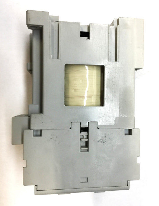 Allen-Bradley Contactor 100-C09D*01 A USED