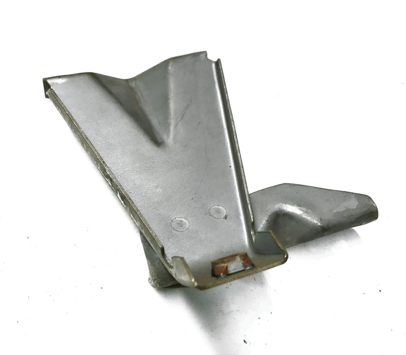 Isuzu Radiator Grill Bracket 1711185800 (94059552) NOS
