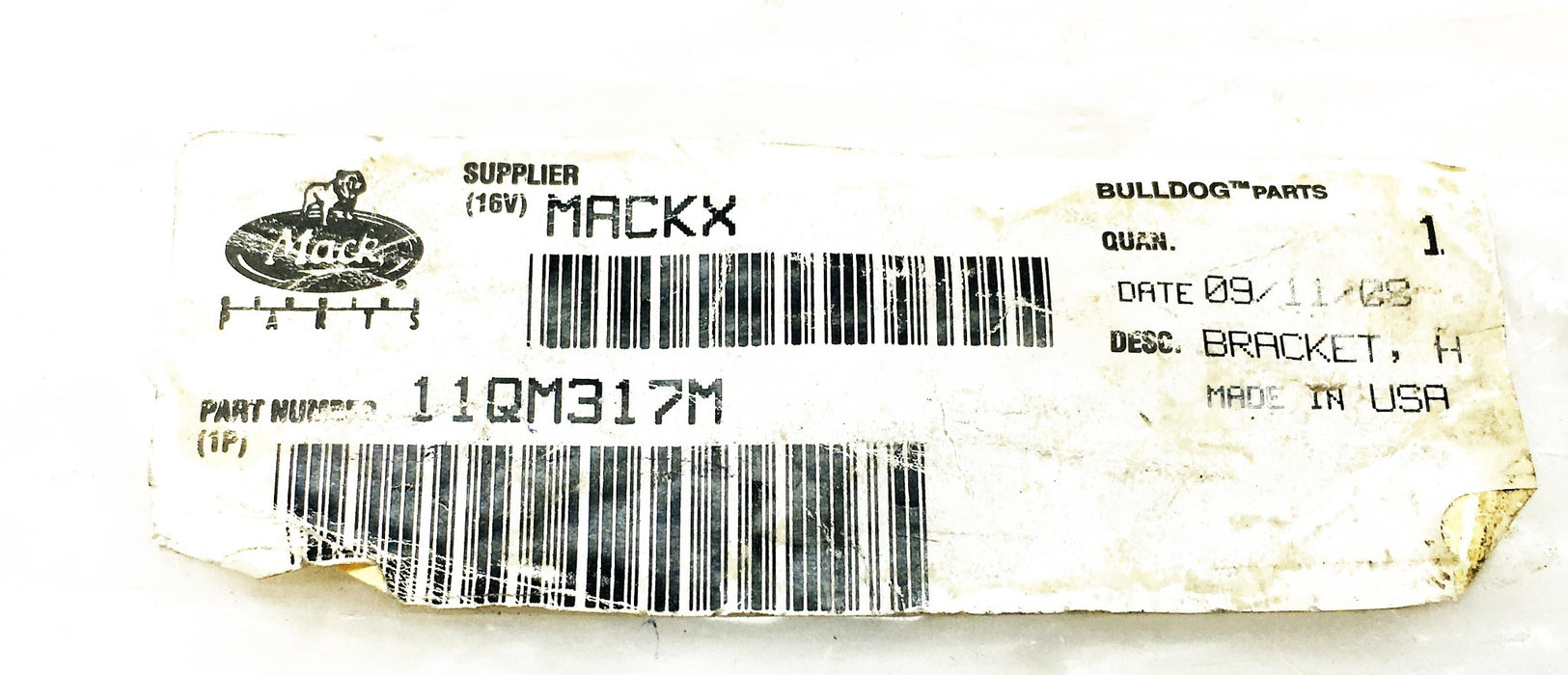 Mack Hood Restraint Bracket 11QM317M (25164355) NOS