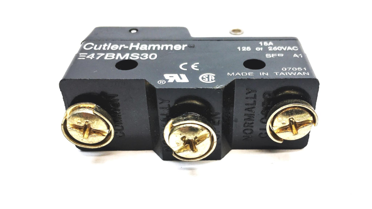 Cutler Hammer 15A 125/250VAC Limit Switch E47BMS30 NOS