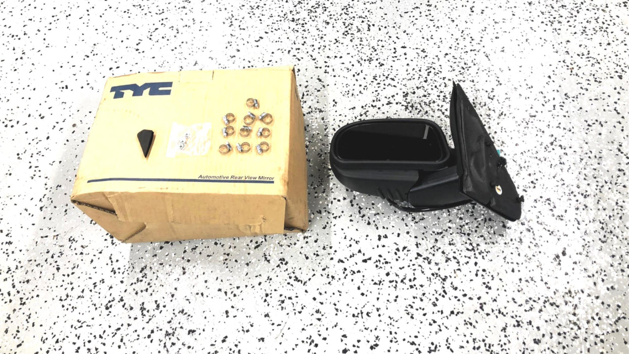 TYC Left-Side Rear View Mirror 2130032 (GM1320265) NOS