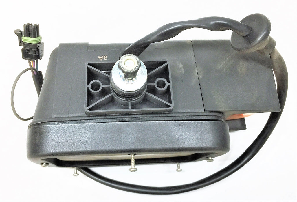 VOLVO 24V LH Headlight Assembly 98681 NOS