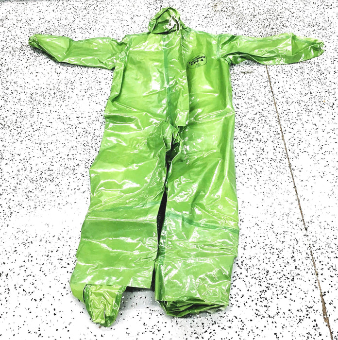 DuPont 2XL Tychem Chemical Protection Coverall With Hood And Boots CPF 4 NOS