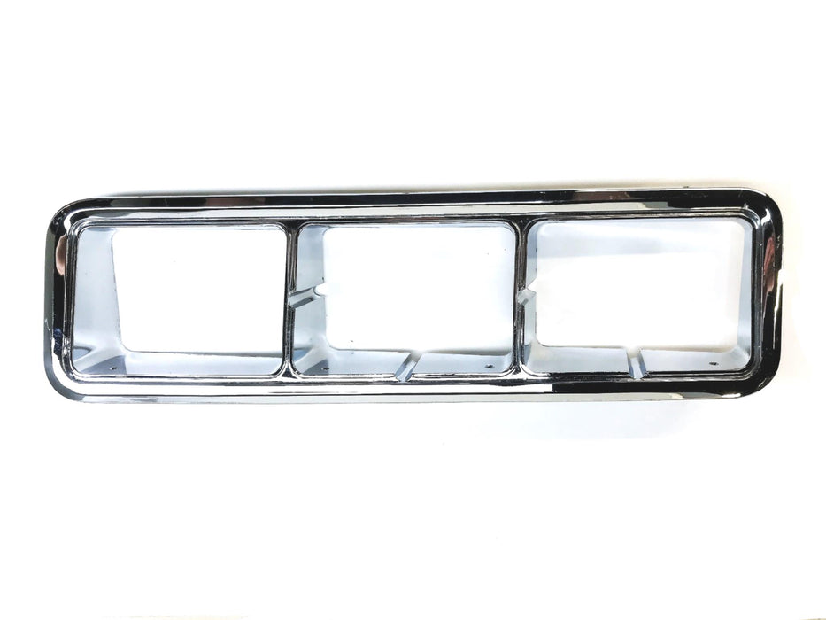 RTS Right Hand Head Lamp Bezel 2006486 NOS