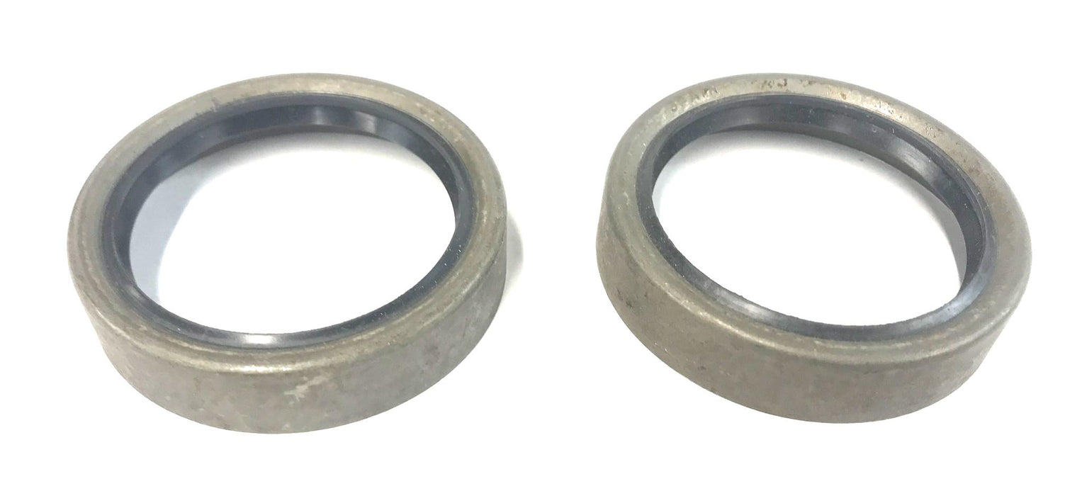 Federal-Mogul Oil Seal 9015S [Lot of 2] NOS