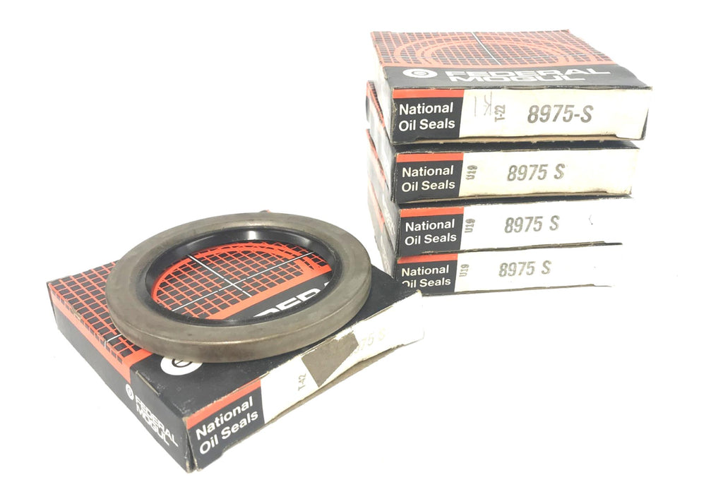 Federal-Mogul Wheel Seal 8975S(8975-S) [Lot of 5] NOS