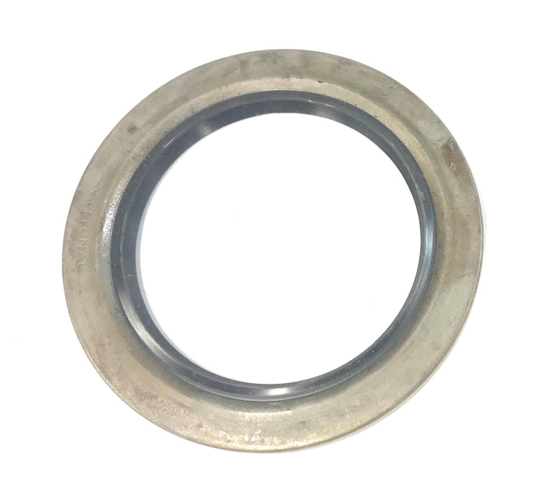 Federal-Mogul Wheel Seal 8975S(8975-S) [Lot of 5] NOS