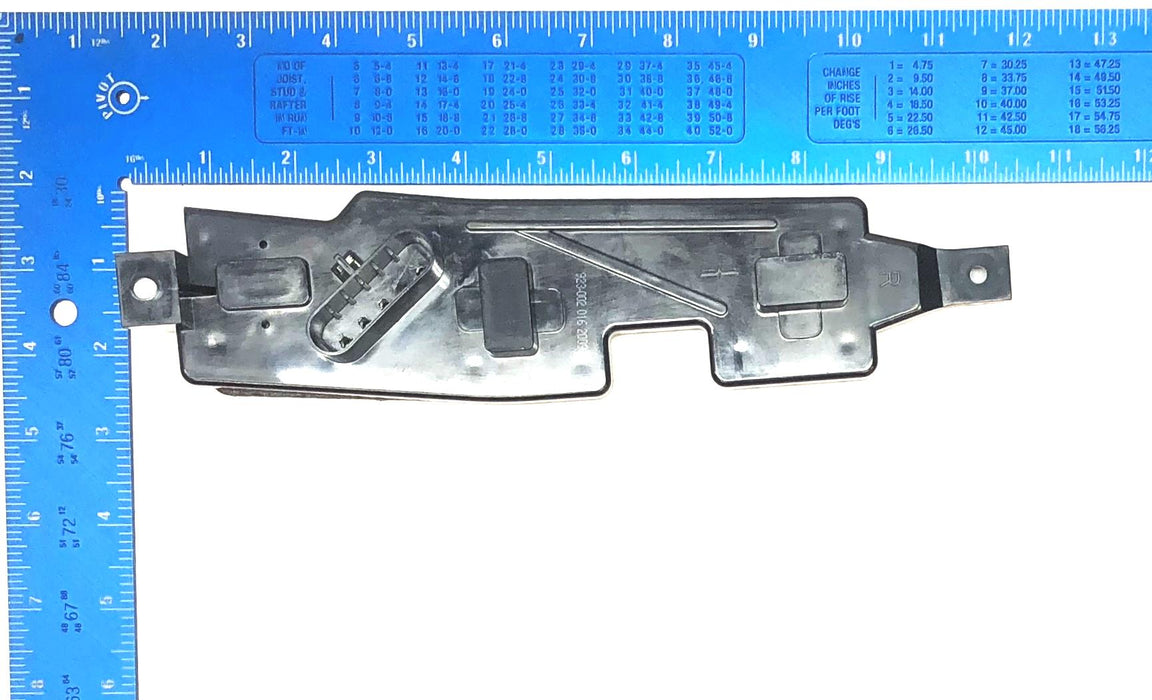 Dorman Tail Lamp Circuit Board 923-002 (Q46006) NOS
