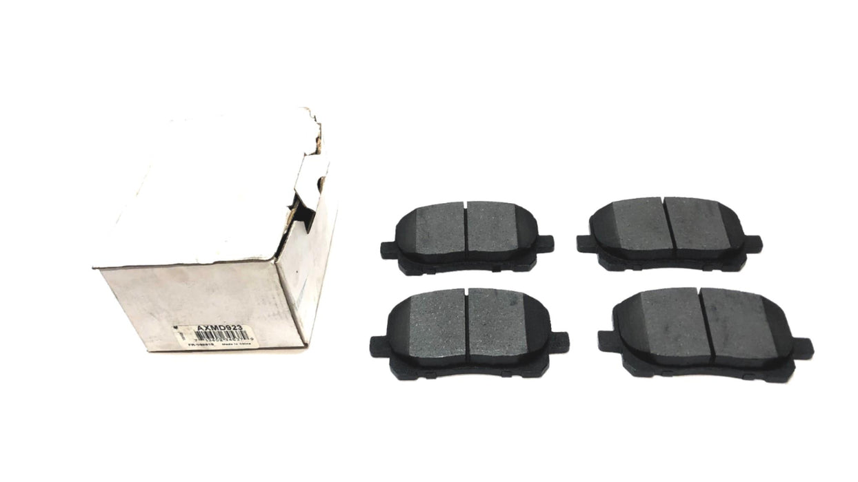 Unbranded Set of {4} Disc Break Pads AXMD923 (D923) NOS
