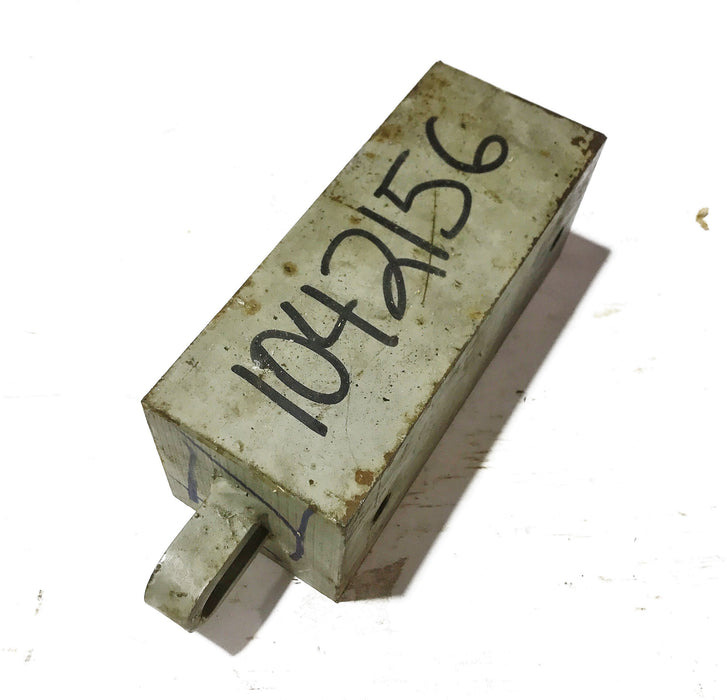 Elgin Right Side Counterweight Weldment 1042156 NOS
