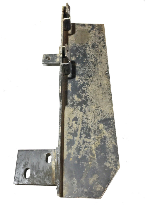 Mack OEM Bracket 6QE4102P2 NOS