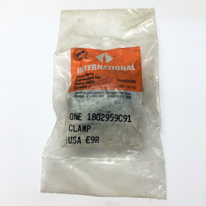 International Clamp 1802959C91 NOS