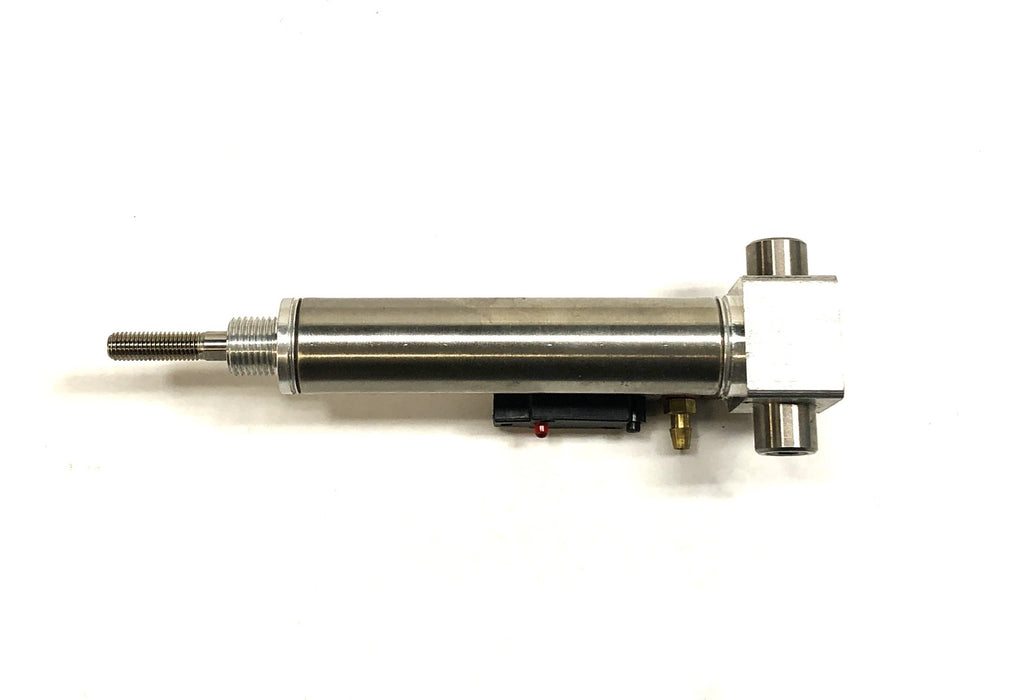 Bimba Pneumatic Cylinder With Dynamco Pneumatic Valve D-70746-A-1.5/D125204 NOS