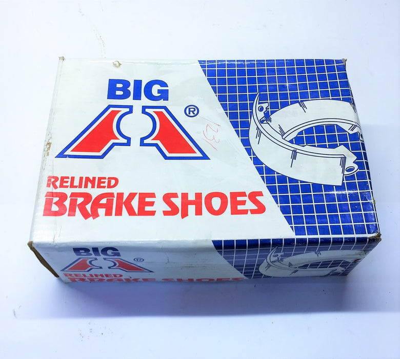 Genuine Aimco Set Of 4 Brake Shoes FMS473 NOS