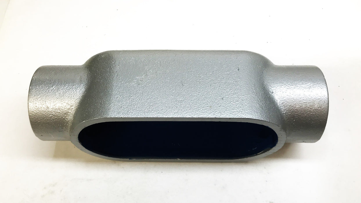 Thomas & Betts 2-1/2" Rigid Conduit Outlet Body C77-TB NOS