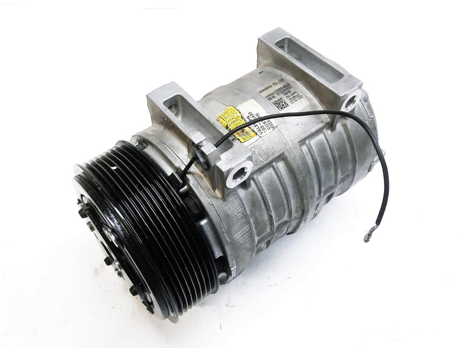 Valeo Direct Mount 12 Volt A/C Compressor MEI 5923 NOS