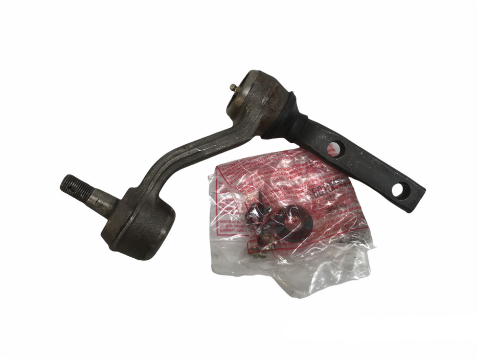 McQuay-Norris Steering Idler Arm FA570 NOS
