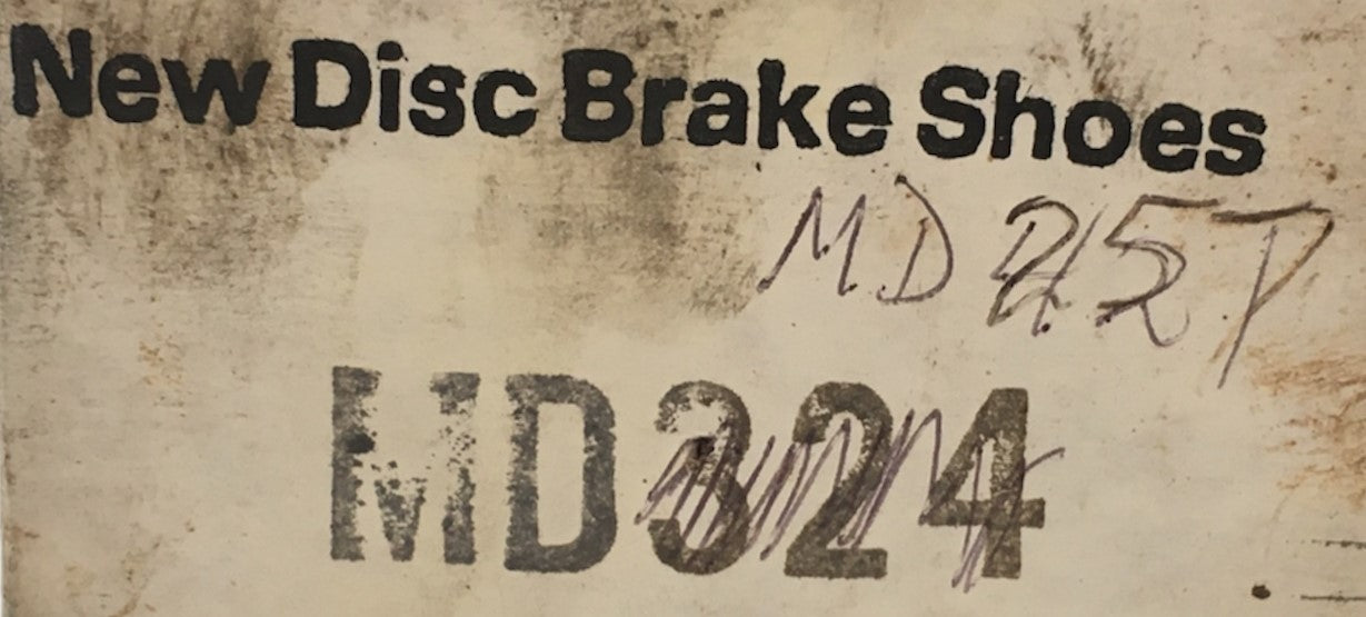 Unbranded New Disc Brake Shoes MD324 NOS